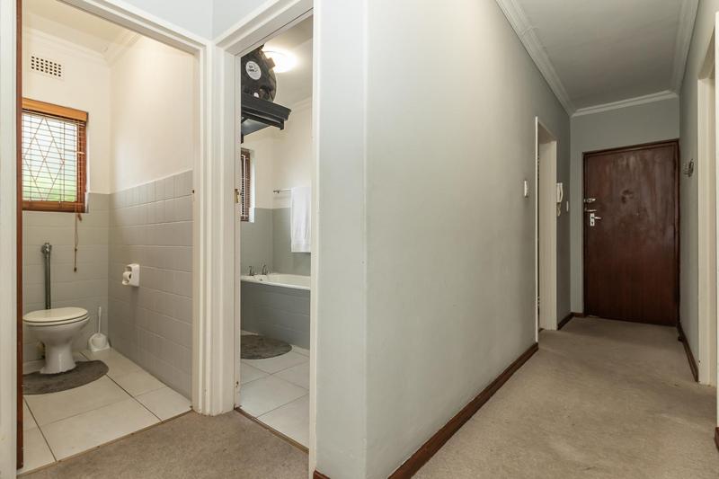 2 Bedroom Property for Sale in Pinelands Western Cape